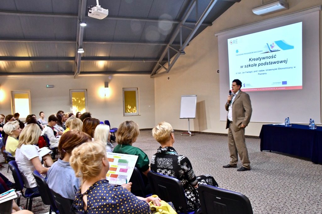 Kreatywnosć w szkole – wykład dr hab. Jan Fazlagić, prof. nadz. Uniwersytetu Ekonomicznego w Poznaniu