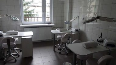 Pracownie dydaktyczne: Pracownia manicure w ZSP Małopolskiej Szkole Gościnności w Myślenicach