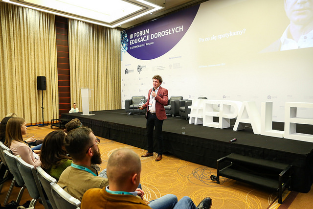 Bartłomiej Polakowski – CEE Learning Methods Manager w PwC. Wystąpienie „ Technologie, które… zmienią świat edukacji?