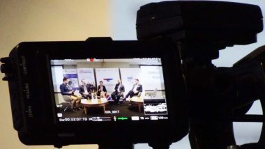 prelegenci panelu dyskusyjnego: Lotnisko jako środowisko pracy w kontekście rozwoju Portów oraz budowy Centralnego Portu Komunikacyjnego na konferencji "Lotnicze szkolnictwo techniczne a rozwój i potrzeby branży lotniczej w Polsce"