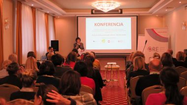 otwarcie konferencji przez dr Beatę Jancarz-Łanczkowską, Wicedyrektora Ośrodka Rozwoju Edukacji