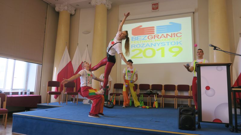 Występ artystyczny wychowanków MOW Różanystok