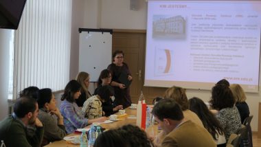 Prezentacja działalności ORE – wicedyrektor Grażyna Wiśniewska