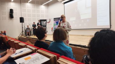 Wystąpienie Marzenny Habib - Wicedyrektor Ośrodka Rozwoju Edukacji podczas konferencji w Sosnowcu.