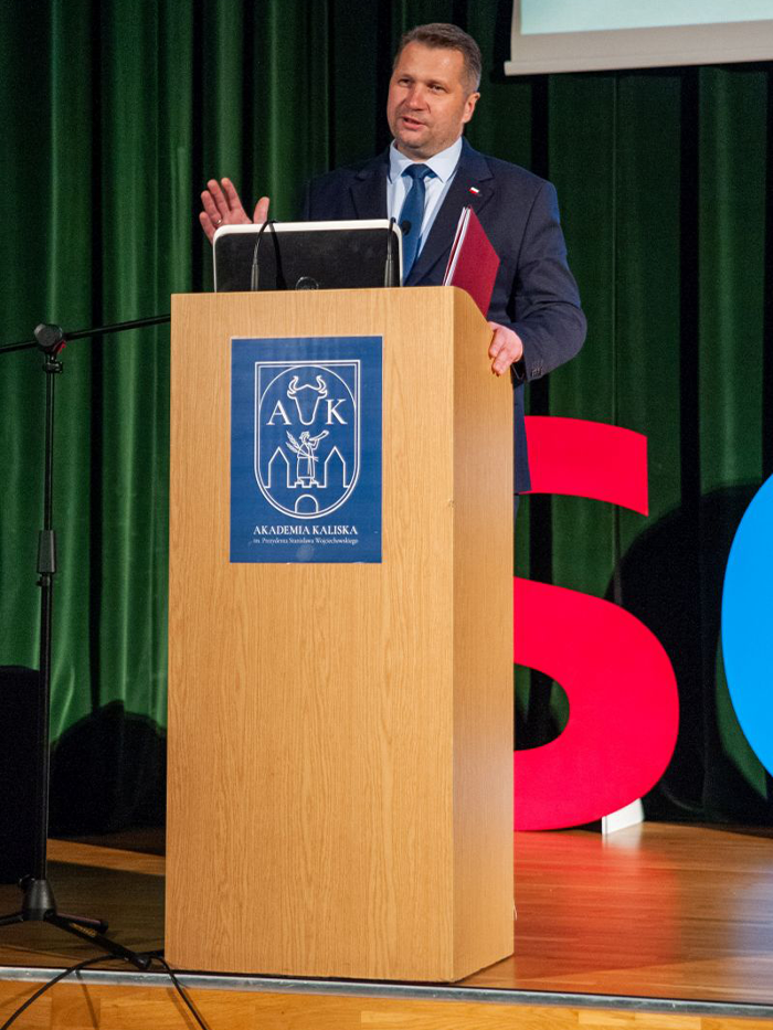 Wystąpienie Ministra edukacji i nauki Polski Przemysława Czarnka.