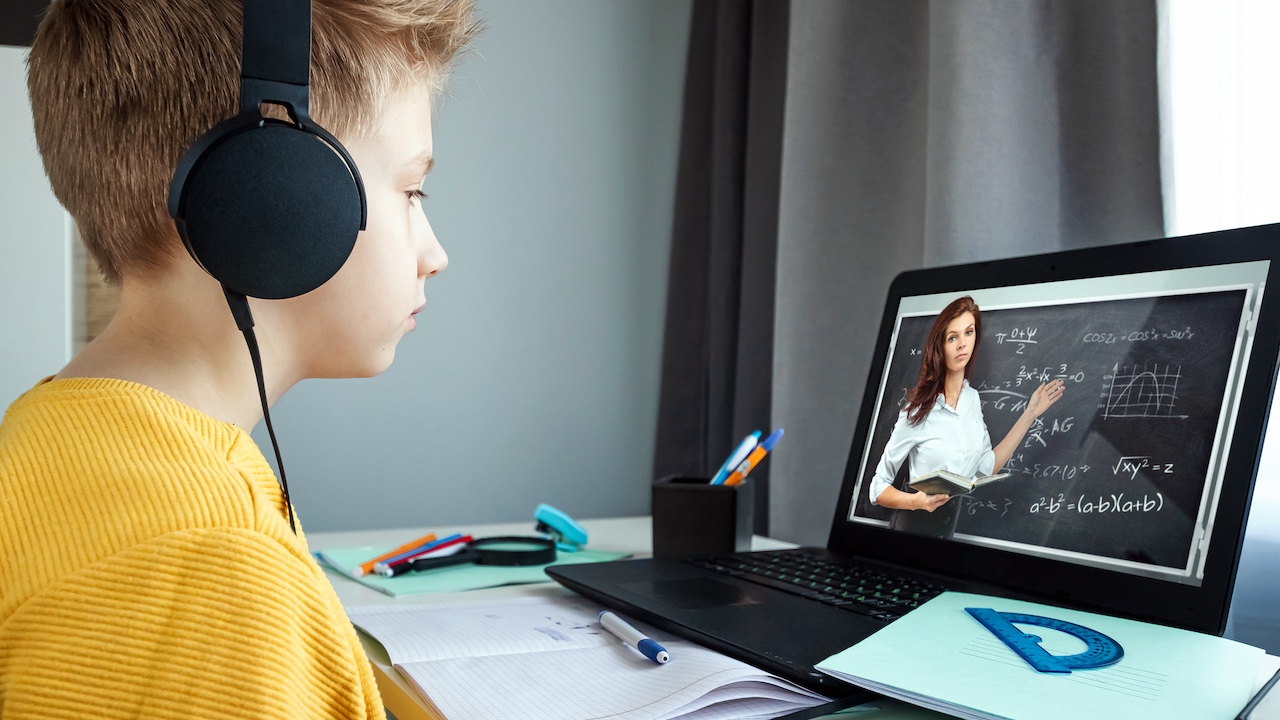 Webinarium „Nauczanie oparte na grach (GBL) jako metodzie rozwijającej kompetencje kluczowe XXI w. na lekcjach matematyki na II etapie edukacyjnym”