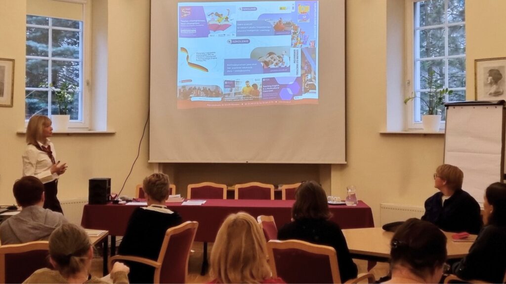 Elżbieta Witkowska - kierownik Wydziału Kompetencji Językowych i Współpracy Międzynarodowej