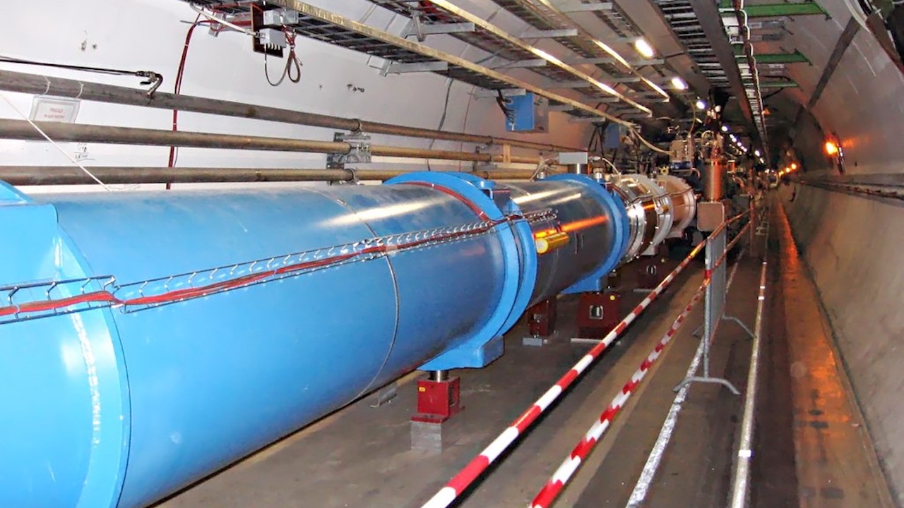 Szkolenie dla nauczycieli fizyki w&nbsp;Europejskiej Organizacji Badań Jądrowych (CERN) w&nbsp;Genewie