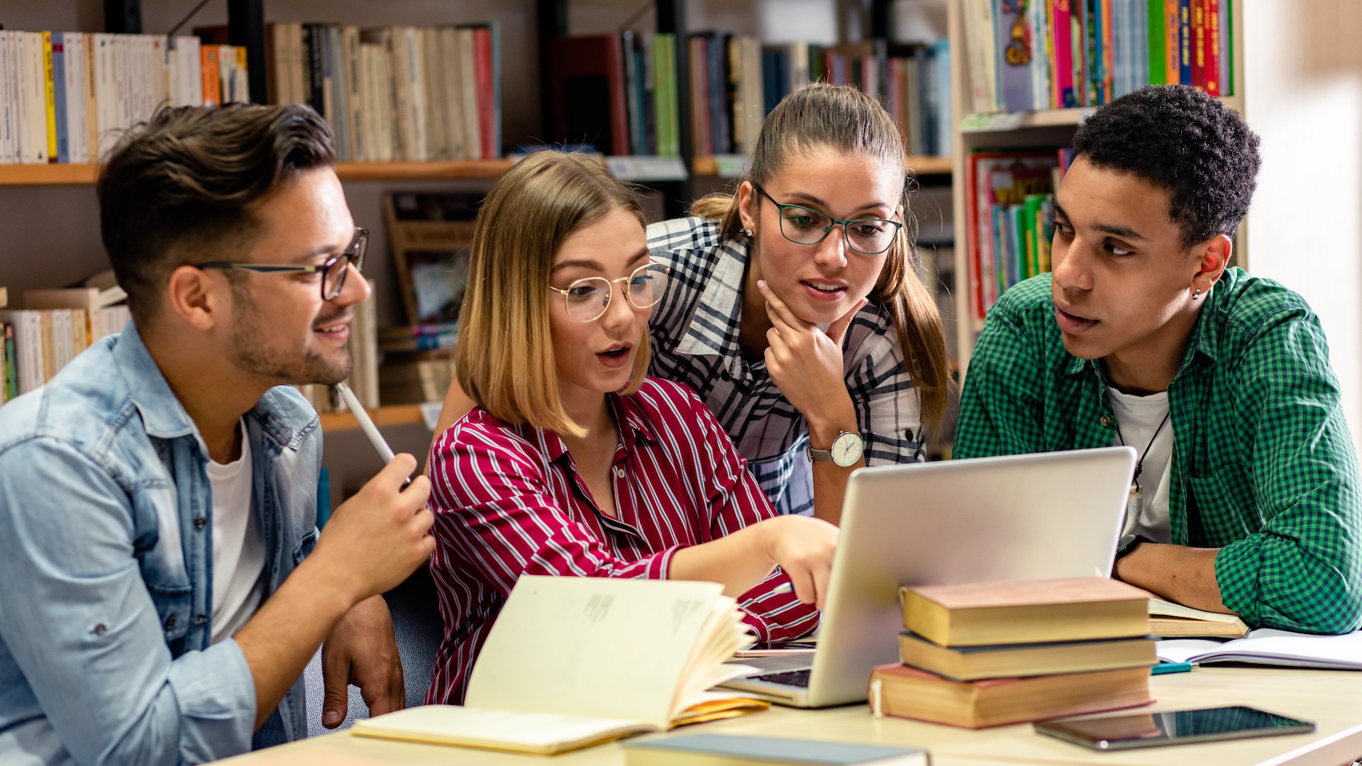 Przeprowadzamy konsultacje społeczne dotyczące zmiany treści programowych zawartych  w Rozporządzeniu Ministra Edukacji Narodowej z dnia 12 lutego 2019 r. w sprawie doradztwa zawodowego.