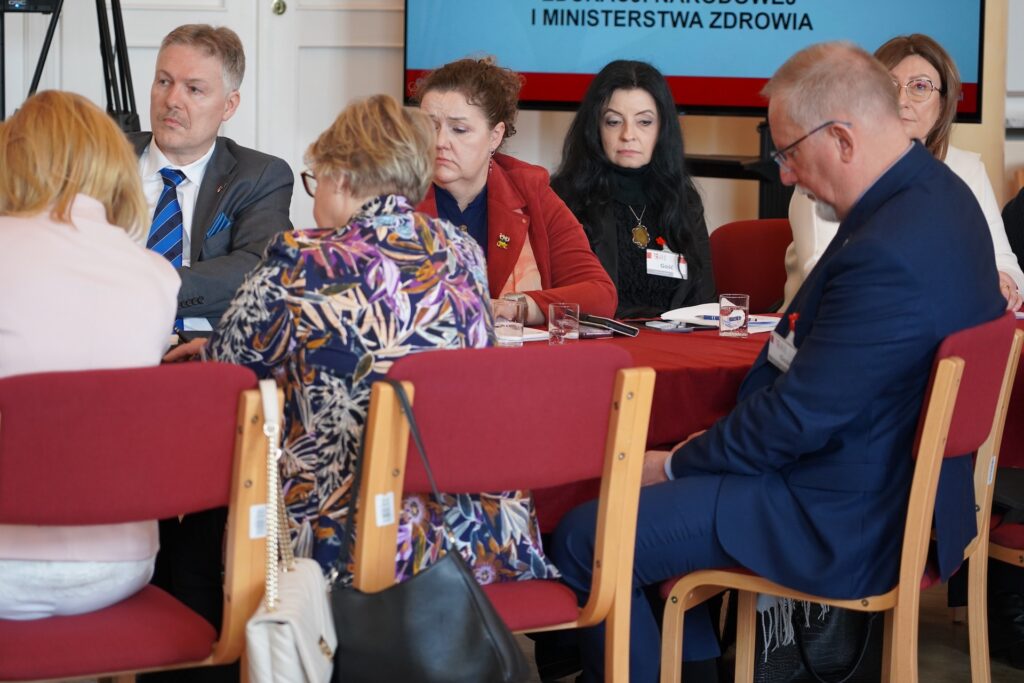 Przedstawiciele Kuratoriów Oświaty, Wojewódzcy konsultanci ds. psychiatrii