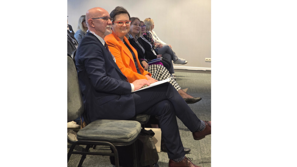 Sekretarz Stanu Katarzyna Lubnauer wraz z Dyrektorem Ośrodka Rozwoju Edukacji – Andrzejem Suchenkiem