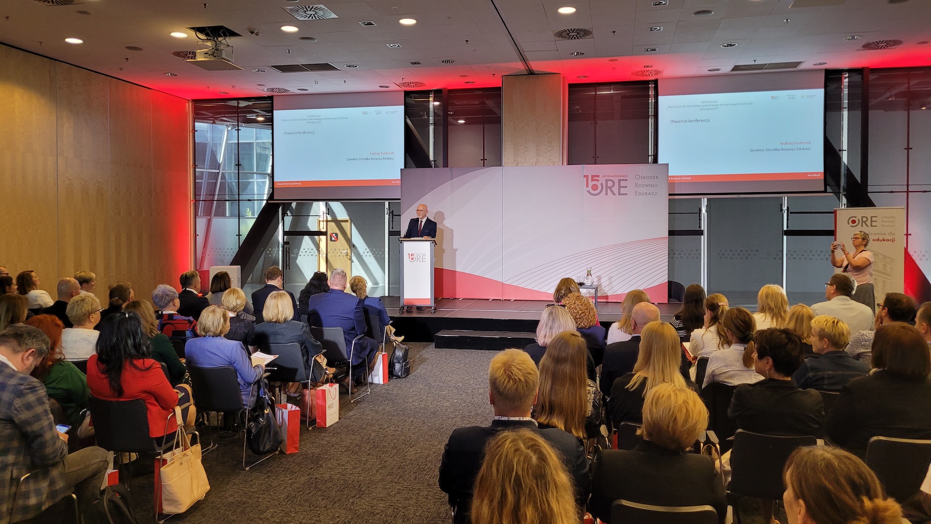 Trwa konferencja „Wyzwania dla doradztwa zawodowego w&nbsp;Branżowych Centrach Umiejętności”