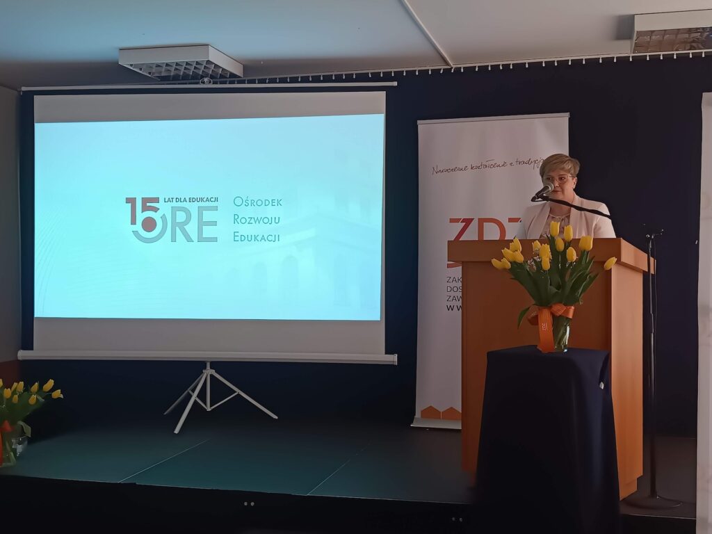 Wystąpienie przedstawicielki ORE Aleksandry Mięczakowskiej, kierownik Wydziału Kształcenia Zawodowego i Doradztwa Zawodowego