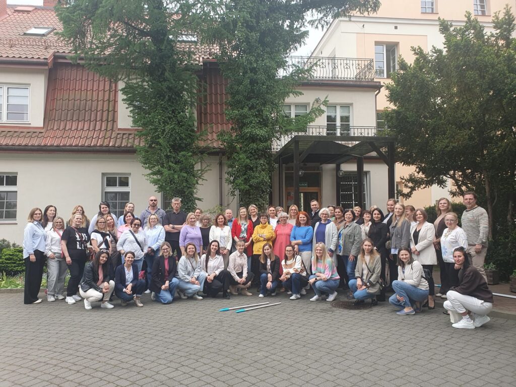 Wychowawcy i specjaliści uczestniczący w szkoleniu w Centrum Szkoleniowym ORE w Sulejówku