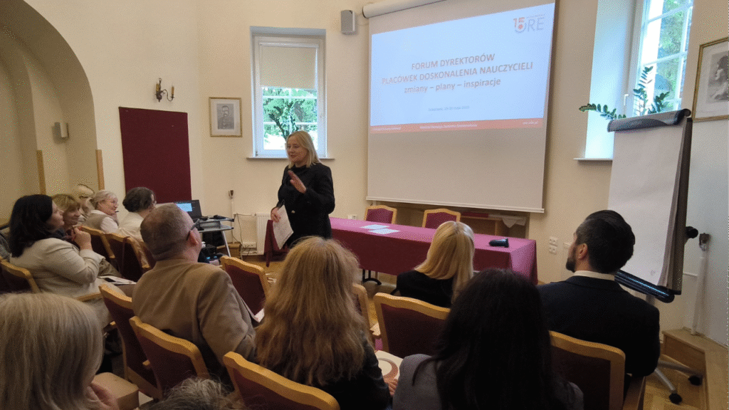 Wicedyrektor ORE Marzenna Habib otwiera Forum Dyrektorów Placówek Doskonalenia