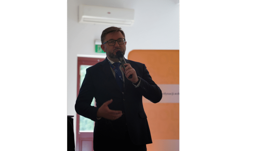 Wystąpienie dyrektora Departamentu Innowacji i Rozwoju w MEN Tomasza Kulasy