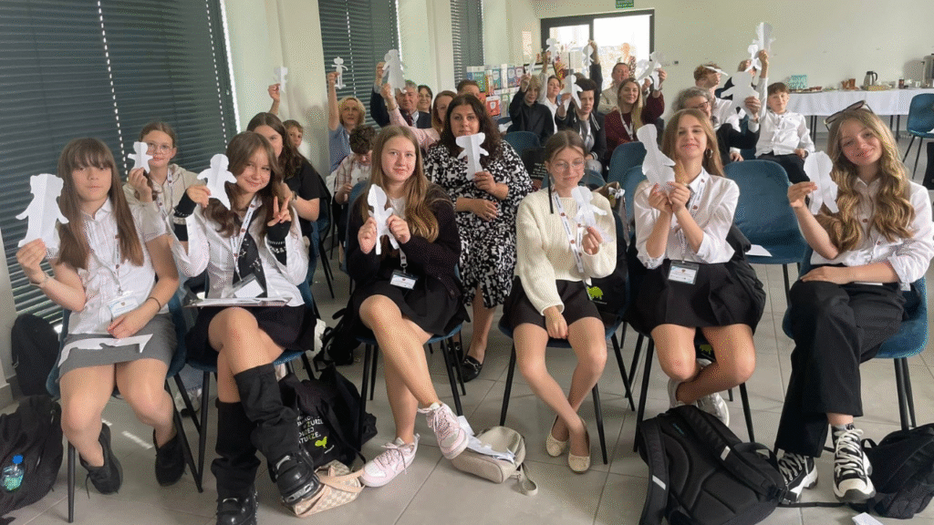 Uczniowie szkół gminnych z Lubartowa uczestniczący w konferencji