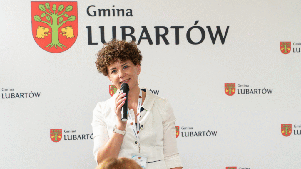 Dyrektor Samorządowego Zespołu Administracyjnego Szkół w Lubartowie Anita Kusio