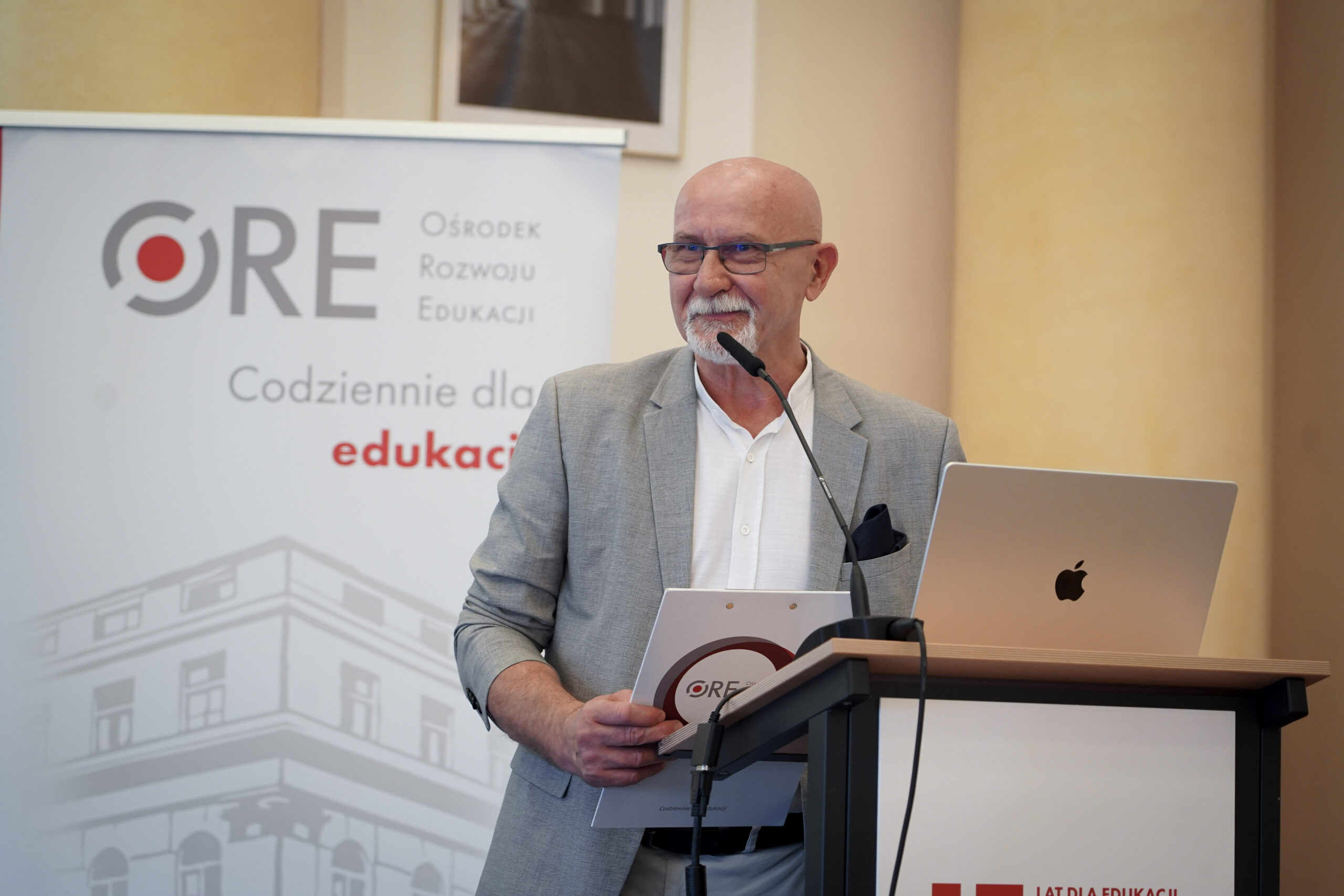 Spotkanie „Uwarunkowania edukacji dwujęzycznej dzieci i uczniów niesłyszących oraz słabosłyszących”