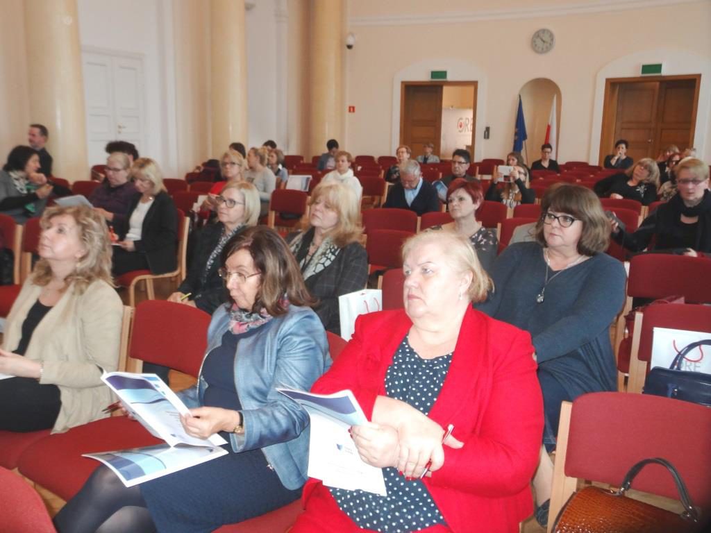 Uczestnicy seminarium „Dokumentacja programowa w kształceniu zawodowym. Program nauczania dla zawodu”