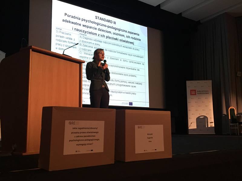 Ekspert ORE przedstawia standardy pracy poradni