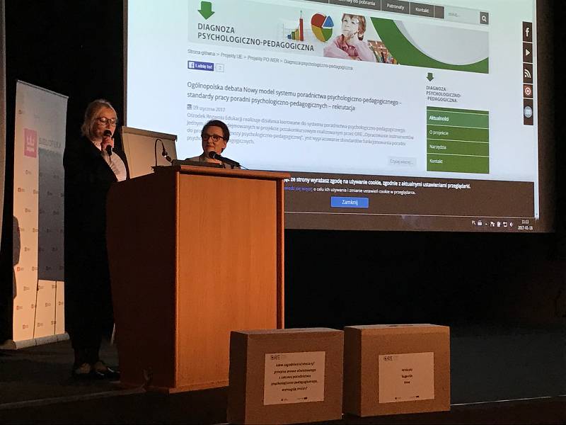 Wicedyrektor ORE Marzenna Habib i Minister Zalewska otwierają debatę