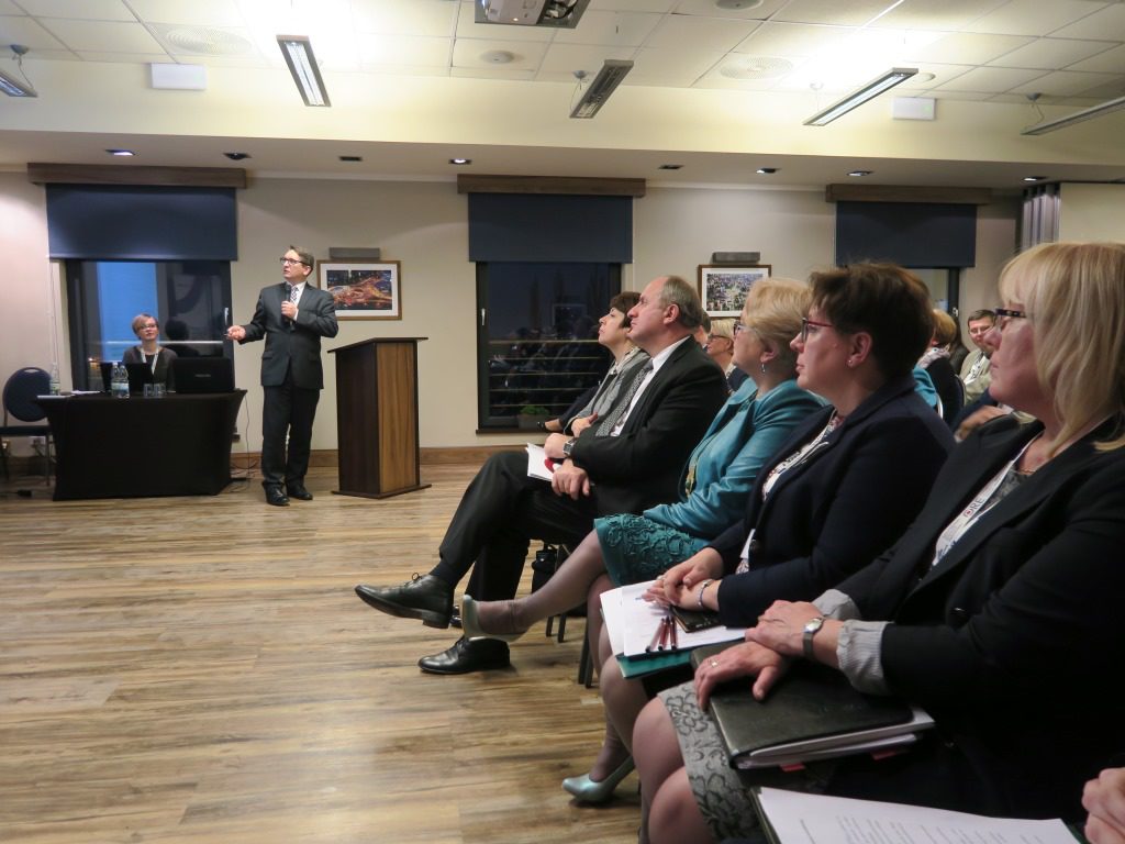 prezentacja Marcina Mazurowskiego – zastępcy dyrektora Departamentu Geologii i Koncesji Geologicznych