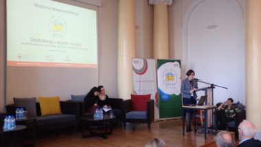 Dorota Macander kierownik Wydziału Wychowania i Profilaktyki ORE odpowiada na pytania uczestników