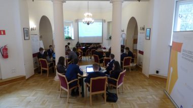 Uczestnicy spotkania podczas pracy