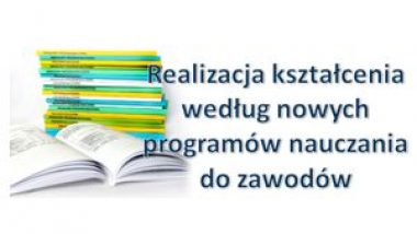 widok książek z tytułem programu szkolenia