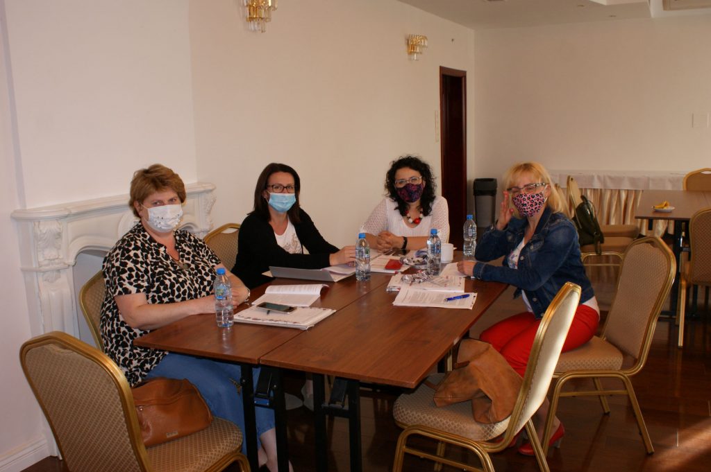 W ramach szkolenia dla ekspertów ds. rozwoju oświaty samorządowej, zajęcia warsztatowe dotyczące opracowania Harmonogramów Działań Rozwojowych dla JST ( grupa samorządów miejsko-wiejskich)