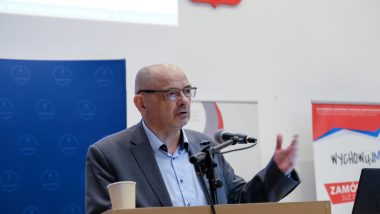 Wystąpienie dr. Zbigniewa Barcińskiego z Niepublicznego Ośrodka Doskonalenia Nauczycieli NATAN