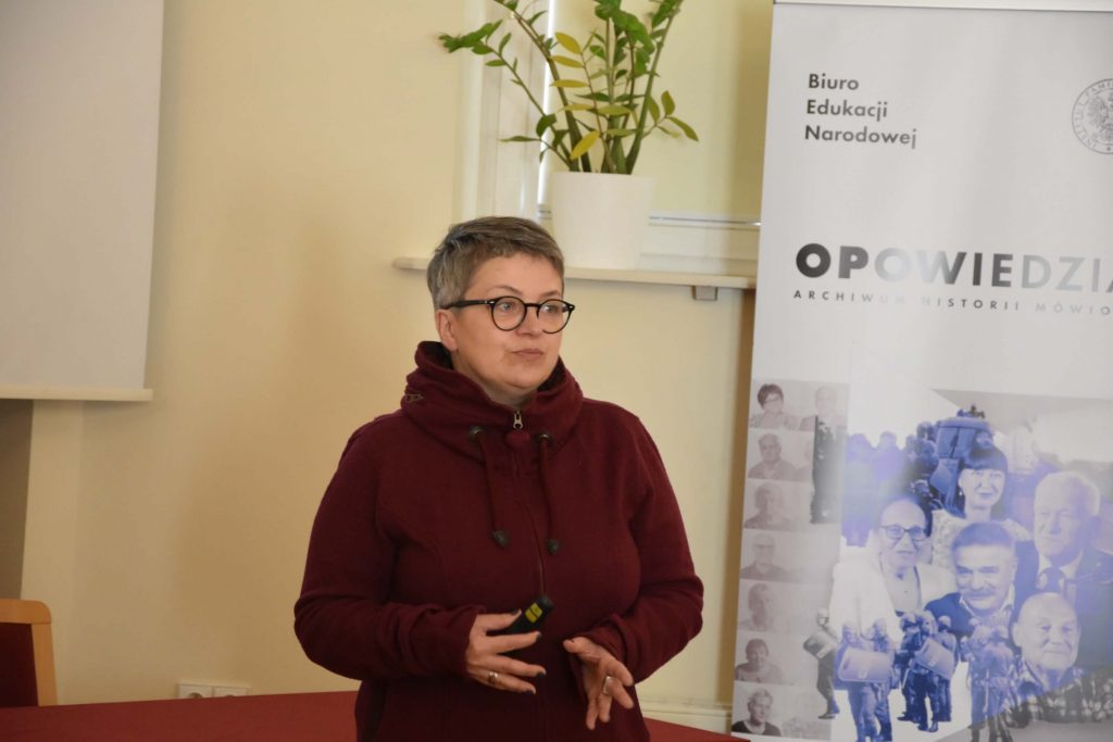 Prof. Dobrochna Kałwa (UW) o plusach i minusach historii mówionej