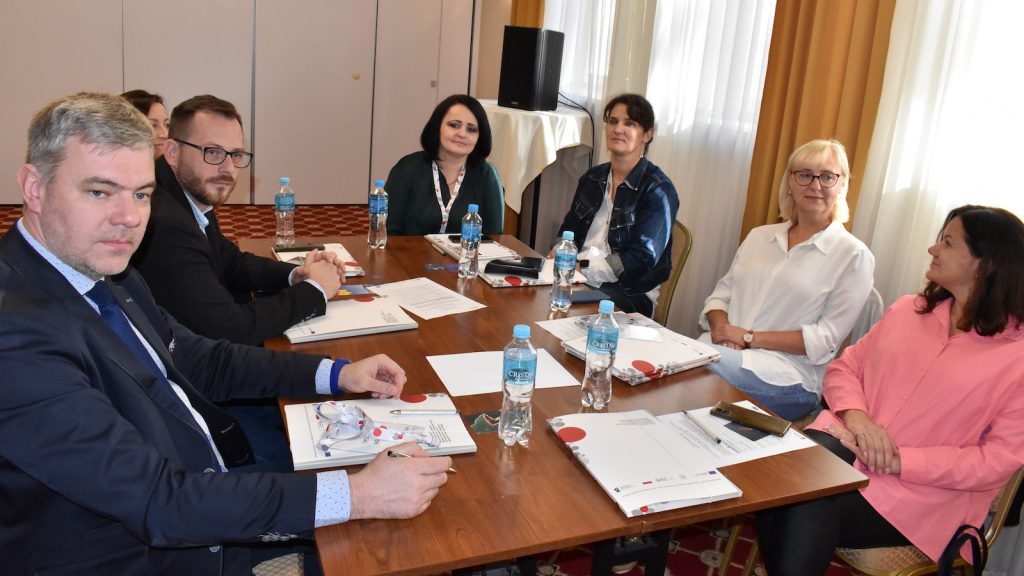 Samorządowcy uczestniczących w szkoleniach w terminach 27-28 października i 23-24 listopada 2022