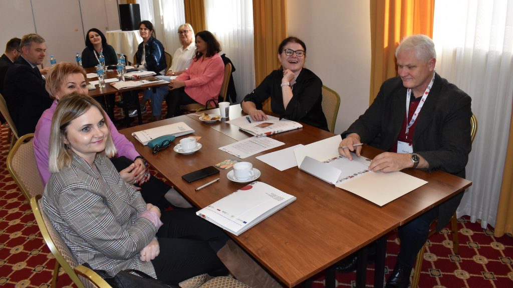 Samorządowcy uczestniczących w szkoleniach w terminach 27-28 października i 23-24 listopada 2022