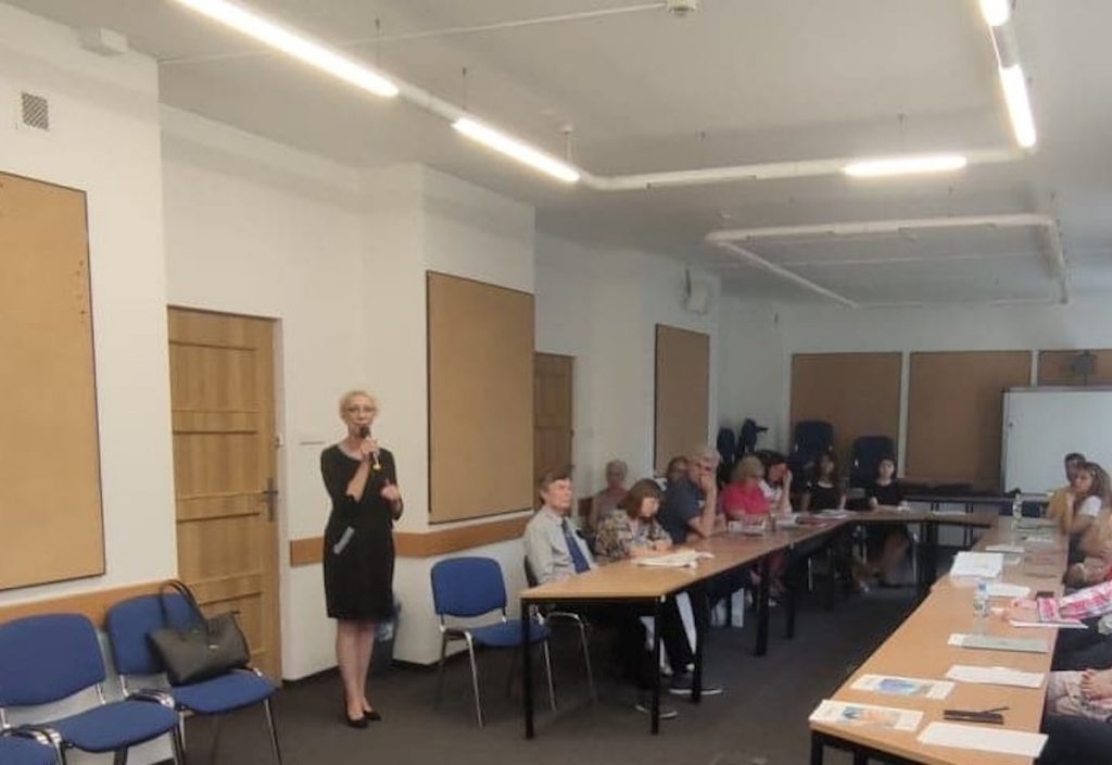 Agnieszka Karczewska-Gzik - Kierownik Wydziału Rozwoju Kompetencji Społecznych i Obywatelskich Ośrodka Rozwoju Edukacji w Warszawie