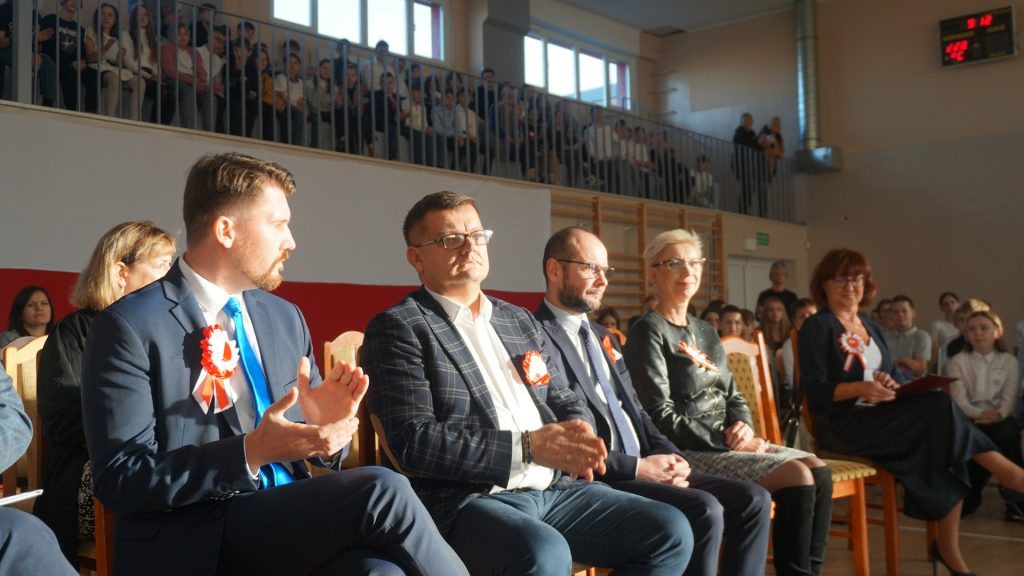 z lewej Robert Zawadzki WRKSO ORE, Tomasz Madej Dyrektor ORE, Artur Górecki Dyrektor DKOPP MEiN, Agnieszka Karczewska -Gzik Kierownik WRKSO ORE, Joanna Demczyna Starszy Wizytator PKO