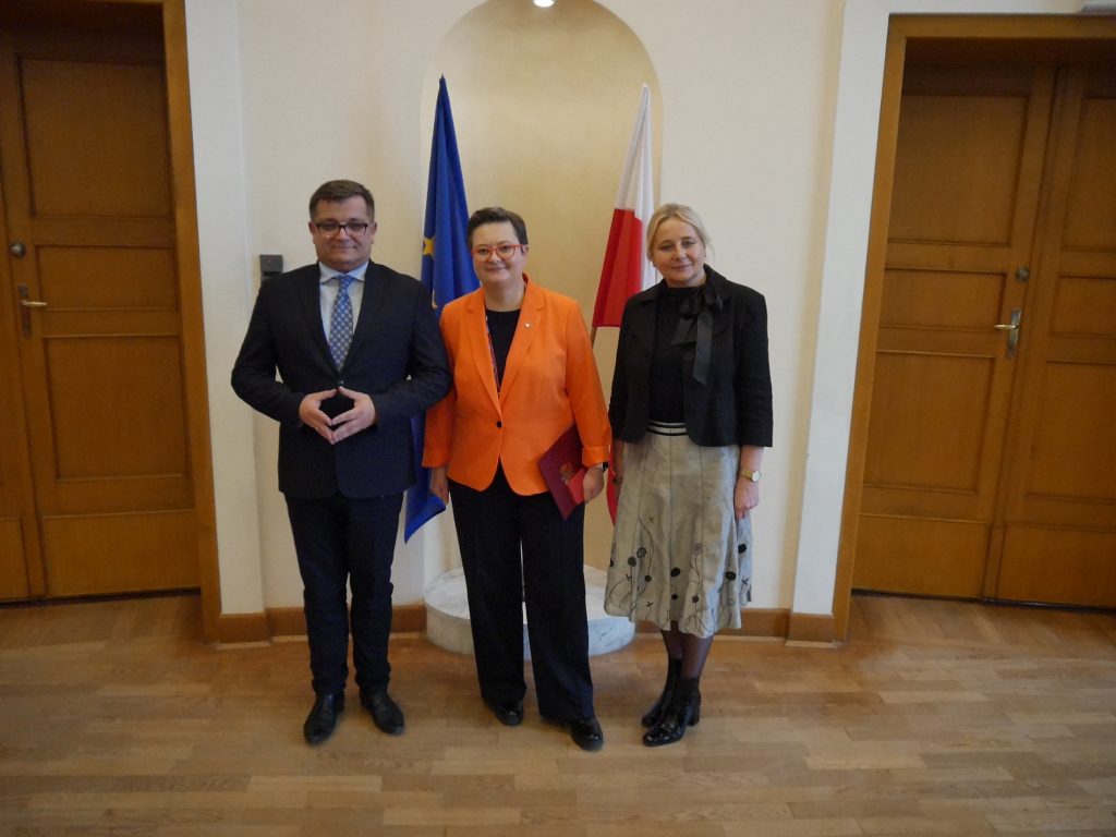 Tomasz Madej p.o Dyrektor ORE, Katarzyna Lubnauer_Sekretarz Stanu MEiN, Marzenna Habib -Wicedyrektor ORE