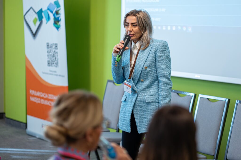 Prezentacja projektu, Anna Wesołowska, kierownik projektu PZNE