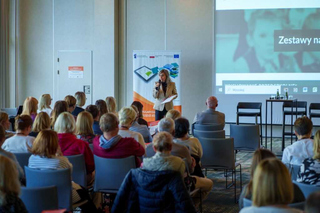 Prezentacja projektu, Anna Wesołowska, kierownik projektu PZNE