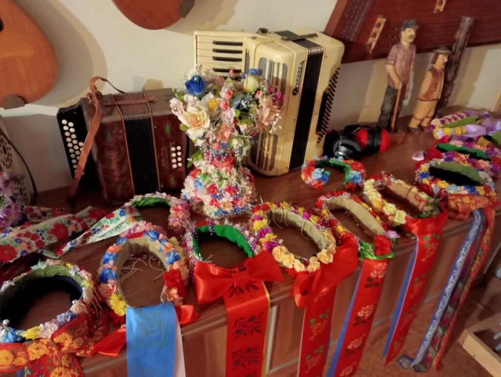 Elementy tradycyjnego stroju śląskiego zachwyciły uczestników bogactwem form i barw.