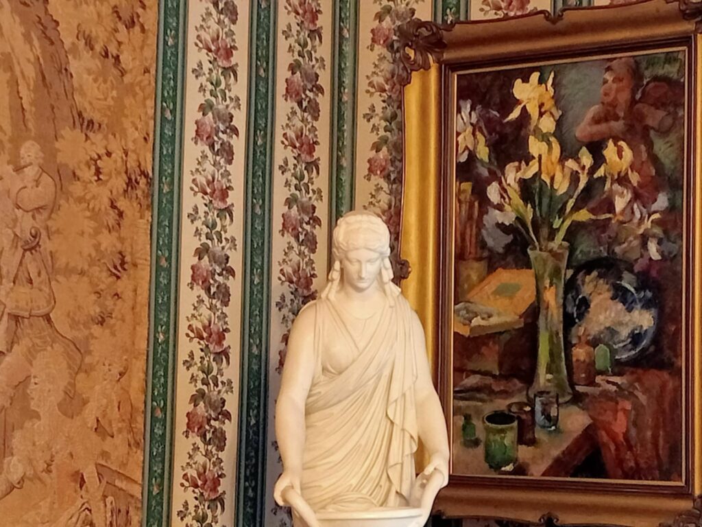 Uczestników zachwyciło bogactwo wystroju mieszkania typowego dla śląskich mieszczan w XIX i XX wieku