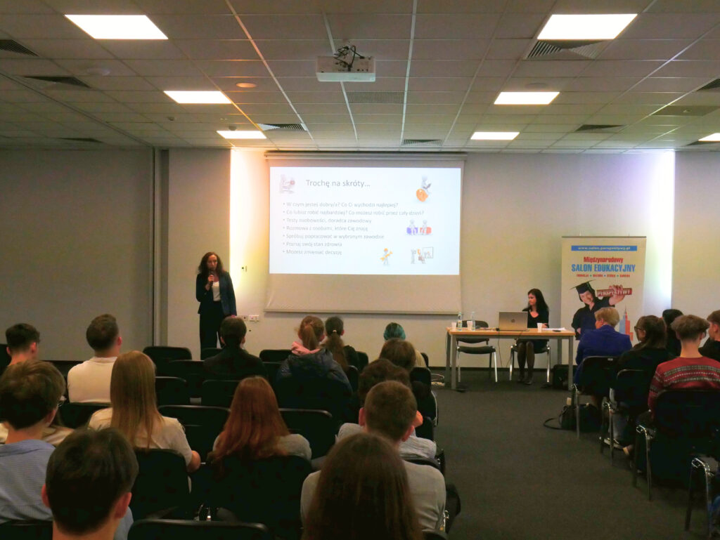 Magdalena Mrozkowiak, Magdalena Płotczyk