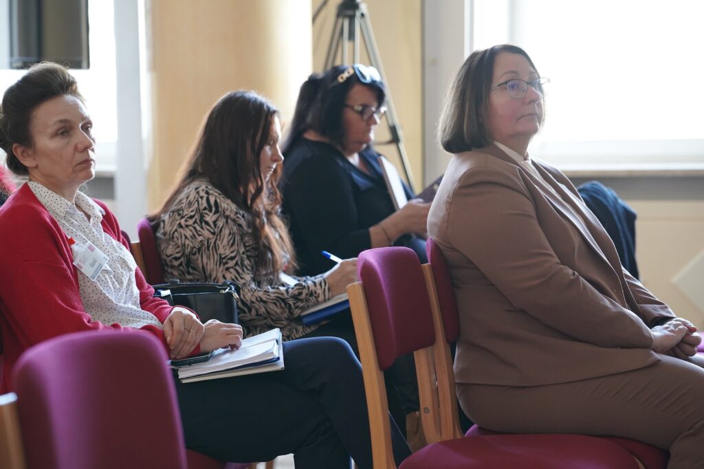 Jedną z obecnych na spotkaniu polonistek była również dyr. Małgorzata Szeja