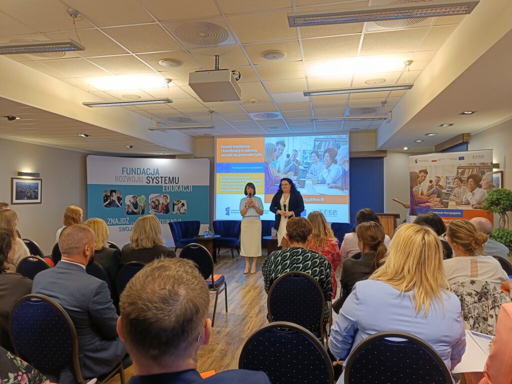 Alina Prochasek, Monika Sikora