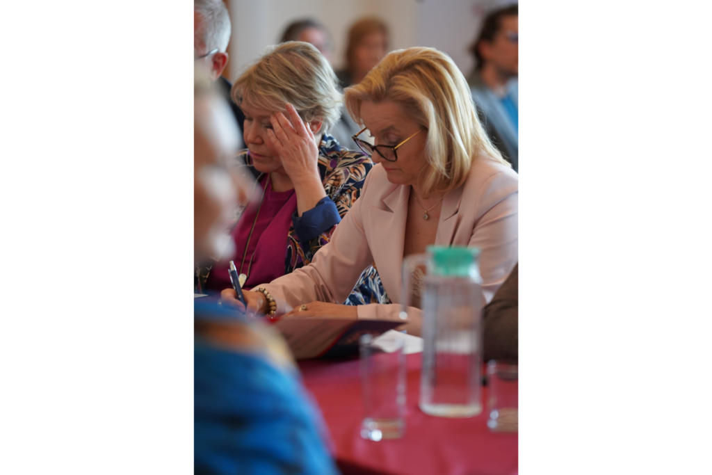 Mazowiecki Kurator Oświaty, Wioletta Krzyżanowska, Ewa Skrzywanek, Dolnośląski Kurator Oświaty