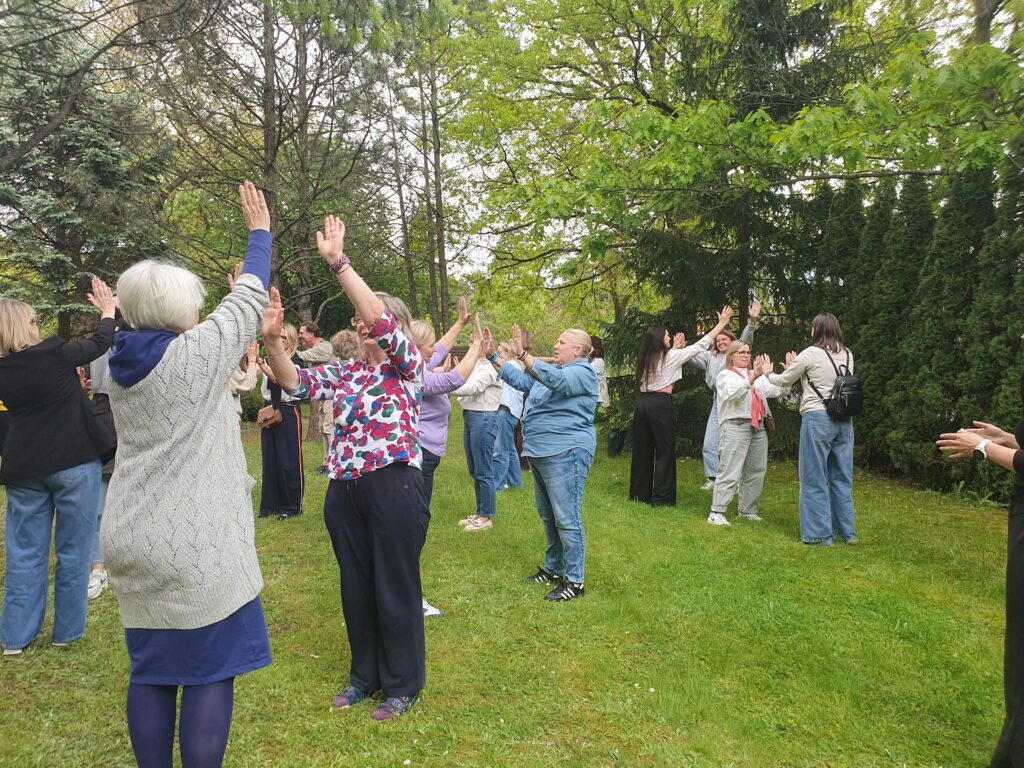 Ćwiczenie dramowe z udziałem uczestników