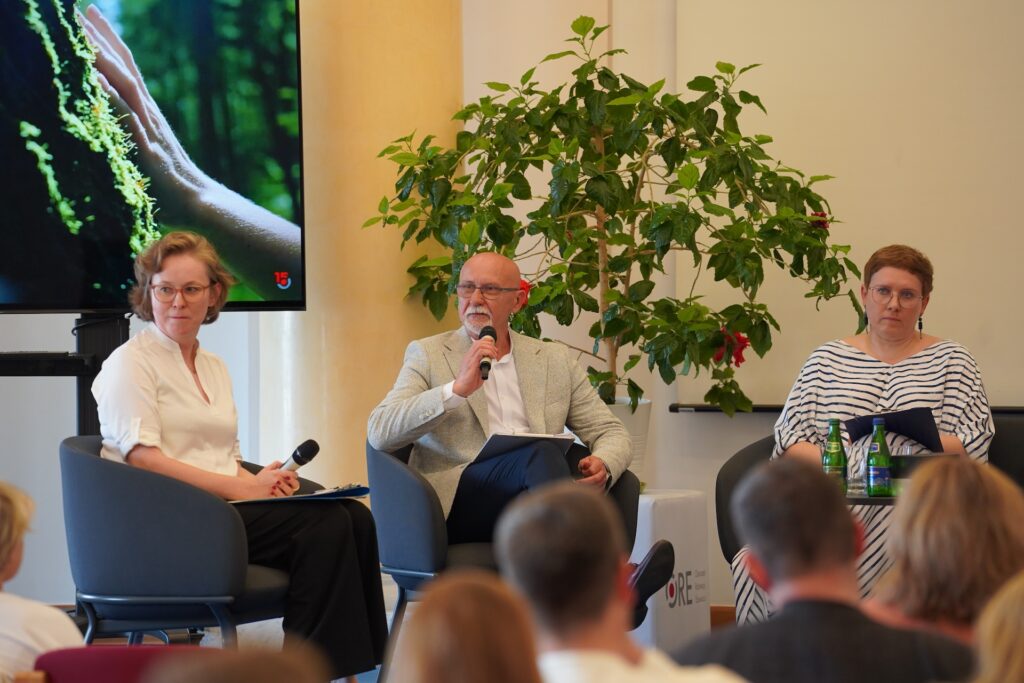 Uczestnicy drugiego panelu dyskusyjnego