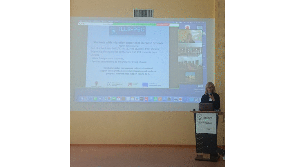 Wystąpienie kierownik Wydziału Kompetencji Językowych i Współpracy Międzynarodowej ORE Elżbiety Witkowskiej