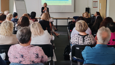 Powitanie uczestników spotkania przez kierownik Wydziału Edukacji Włączającej ORE Katarzynę Nowakowską